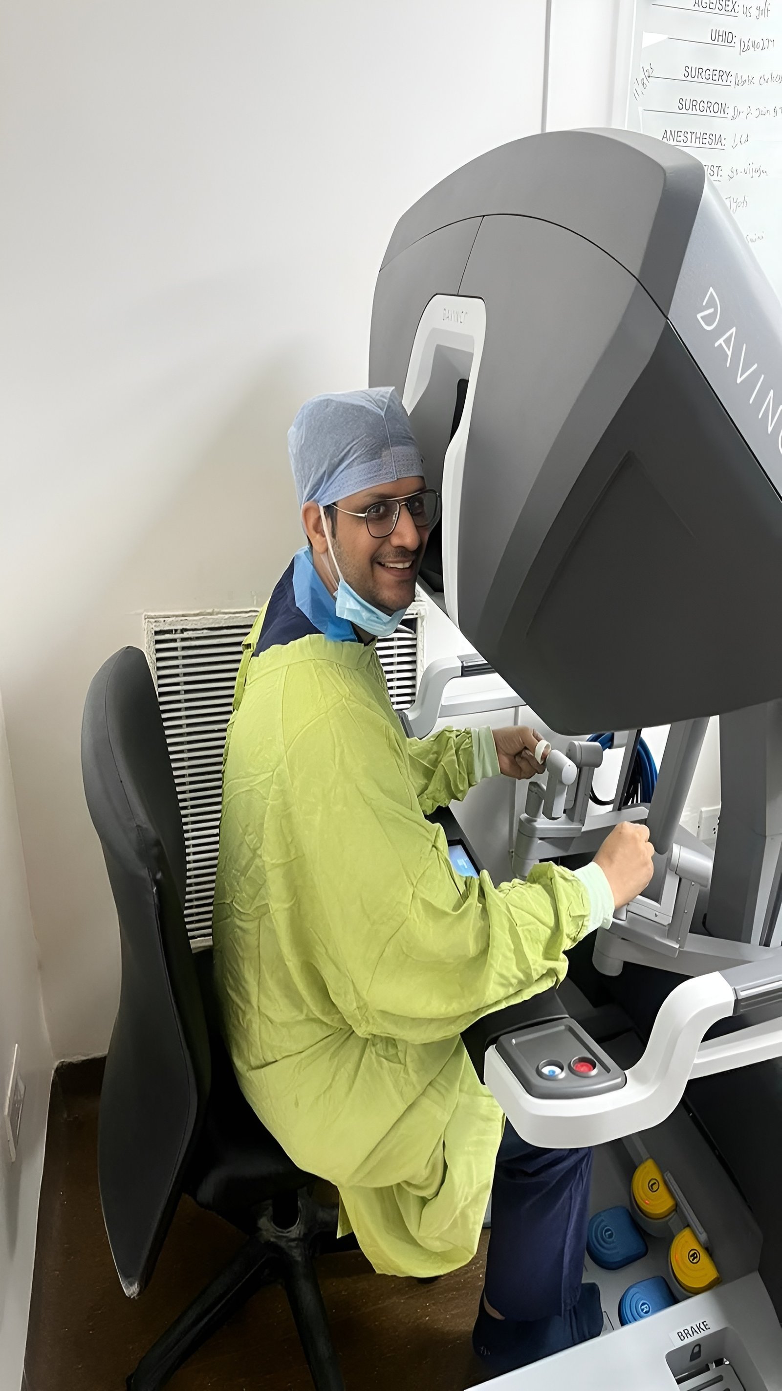 Advanced Laparoscopic and Robotic Surgery